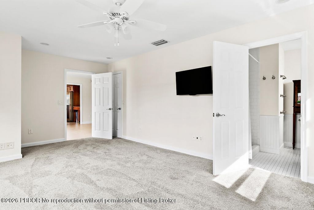 260 E Lakewood Road, West Palm Beach, FL 33405 Photo