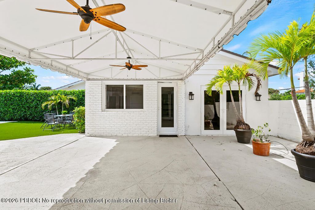 260 E Lakewood Road, West Palm Beach, FL 33405 Photo