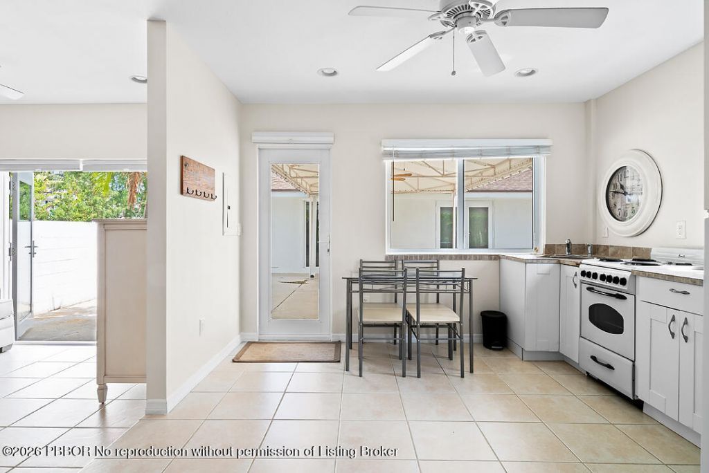 260 E Lakewood Road, West Palm Beach, FL 33405 Photo