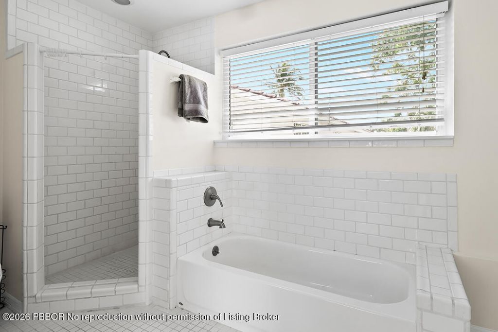 260 E Lakewood Road, West Palm Beach, FL 33405 Photo