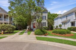 110 Franklin Retreat Court photo 4