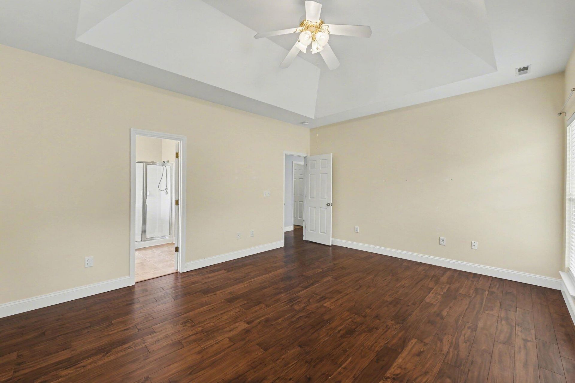 5400 Red Tip Lane Photo 24