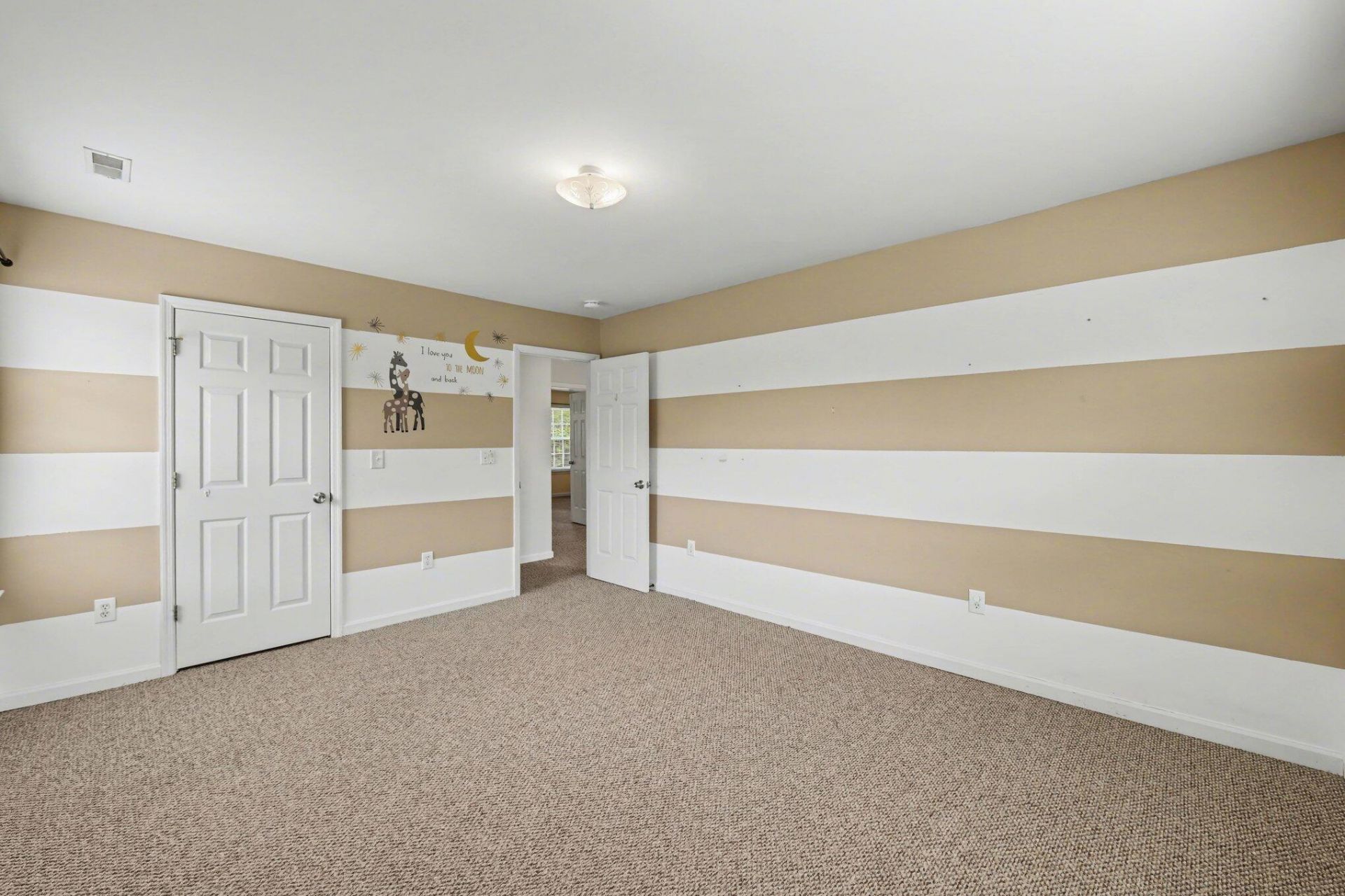 5400 Red Tip Lane Photo 36