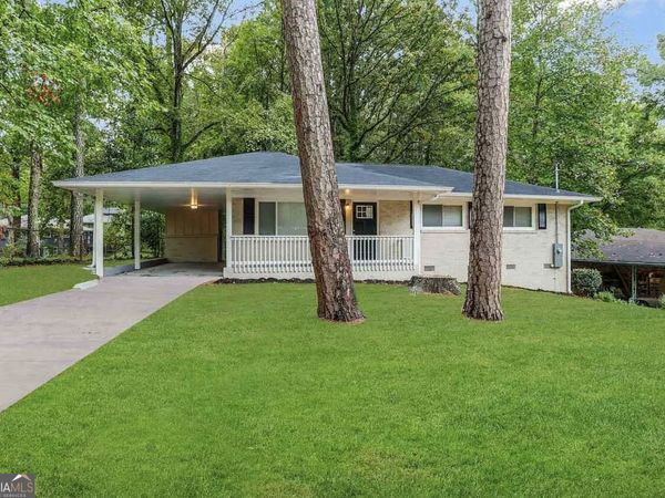 2185 Chinaberry Way SW, Atlanta, GA 30311