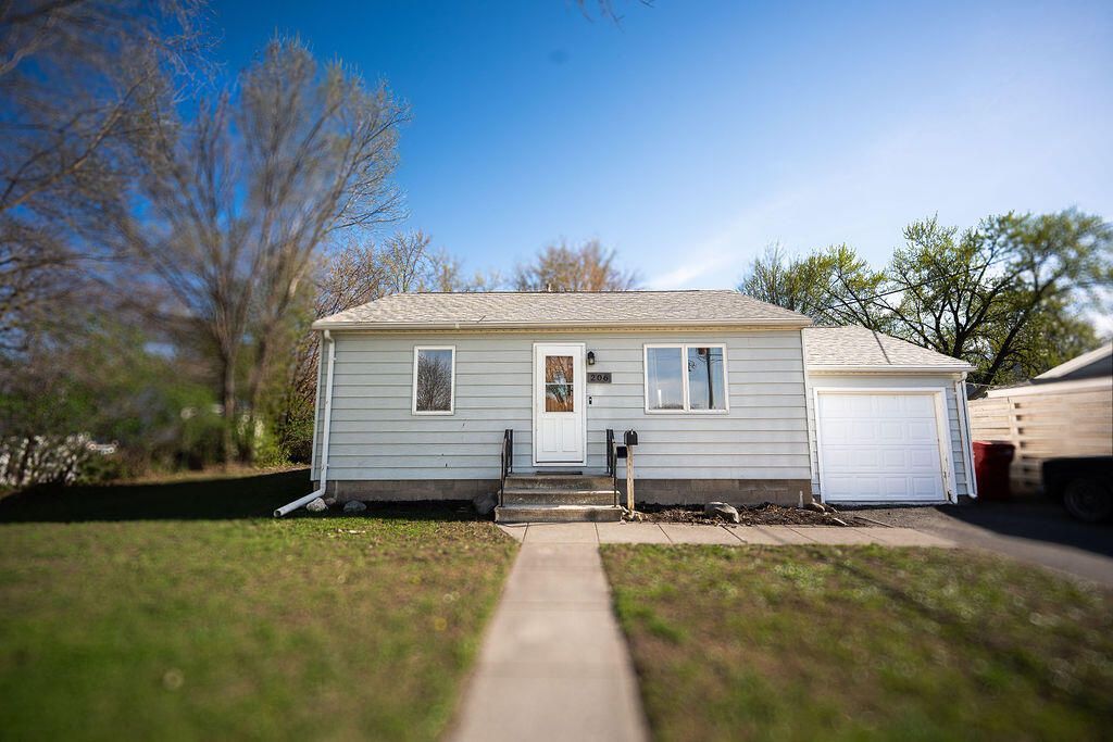 206 6th Avenue N, Humboldt, IA 50548 Main Photo