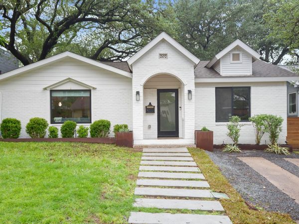 207 El Paso ST , Austin, TX 78704