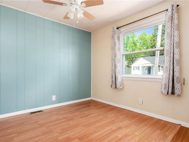 1146 Seborn Avenue , South Zanesville, OH 43701 Photo 14