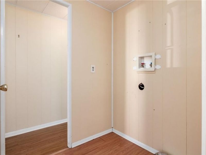 1146 Seborn Avenue , South Zanesville, OH 43701 Photo 16