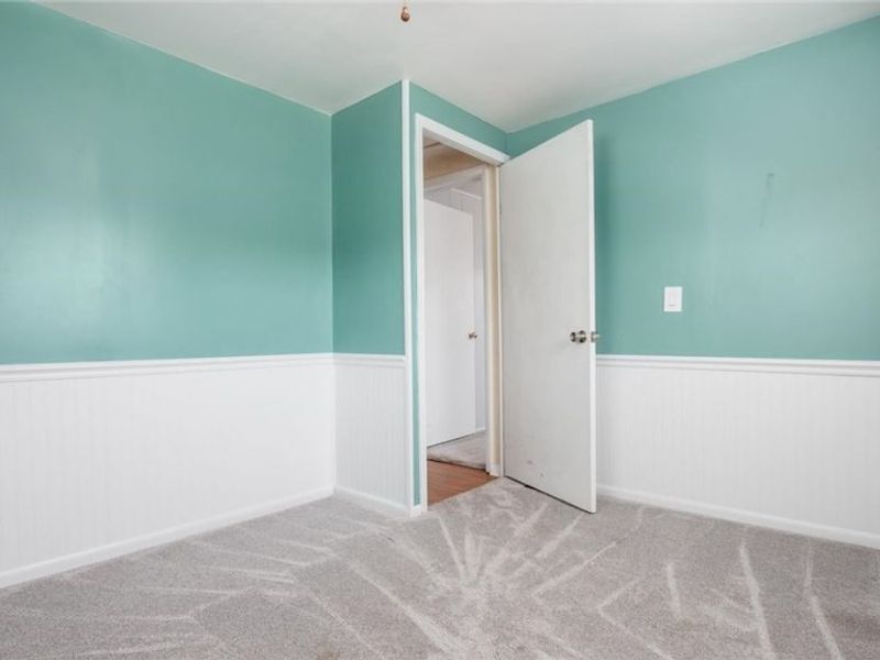 1146 Seborn Avenue , South Zanesville, OH 43701 Photo 21