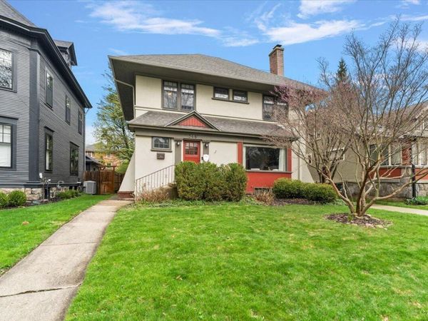 566 Prospect Avenue SE, Grand Rapids, MI 49503