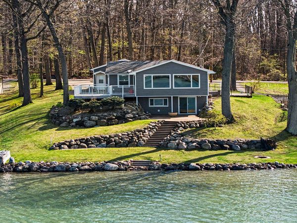 1702 Little Drive, Horton, MI 49246