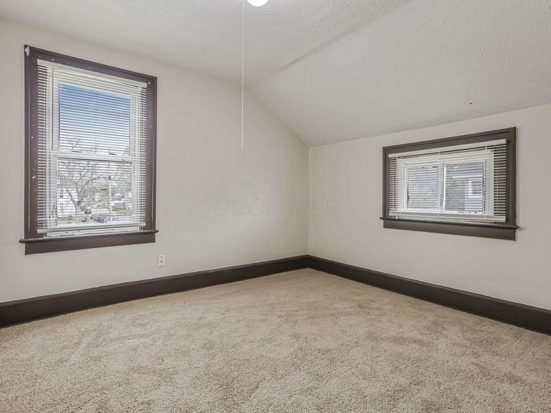 408 S Terrace Avenue , Columbus, OH 43204 Photo 15