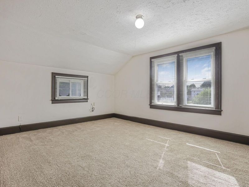 408 S Terrace Avenue , Columbus, OH 43204 Photo 17