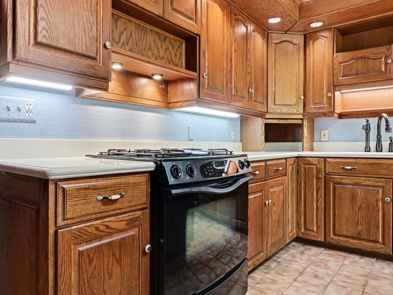 332 Kelly Circle , Zanesville, OH 43701 Photo 10