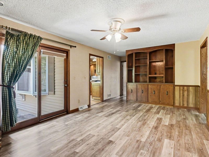 332 Kelly Circle , Zanesville, OH 43701 Photo 12