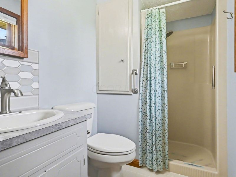 332 Kelly Circle , Zanesville, OH 43701 Photo 19