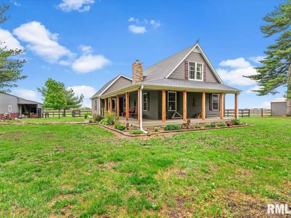 2618 N 625 East Road, Rochester, IL 62563