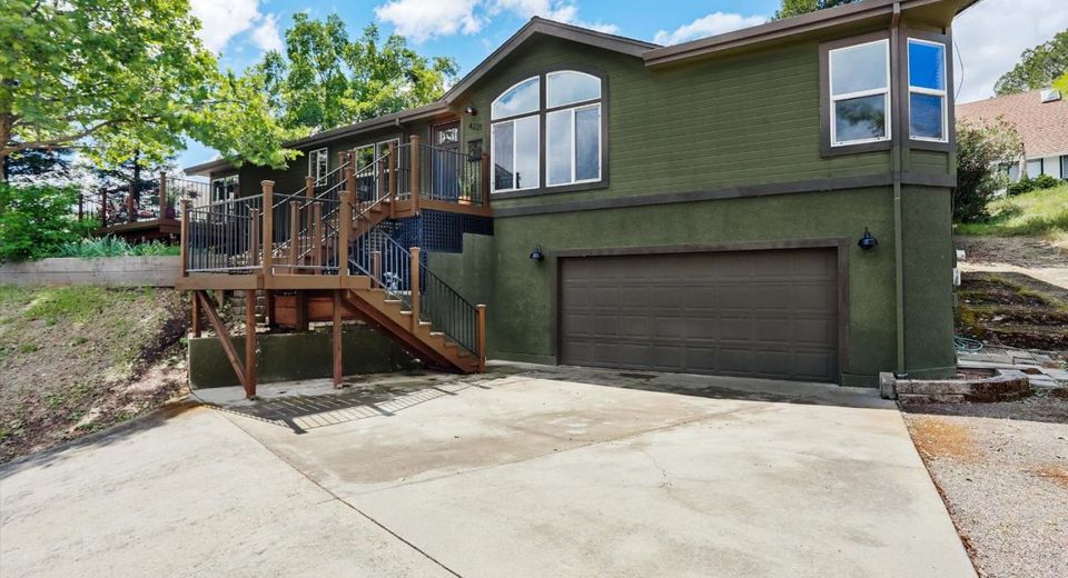 4221 Lakeview Dr, Ione, CA 95640 Photo