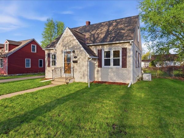 1806 Losey BOULEVARD S, La Crosse, WI 54601