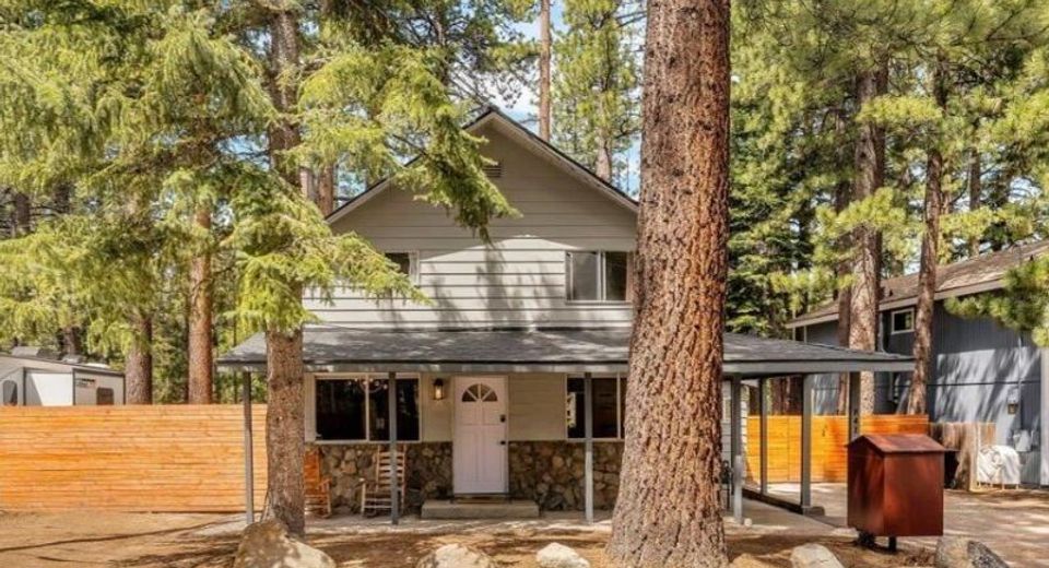 841 S Shore Drive, South Lake Tahoe, CA 96150 Photo