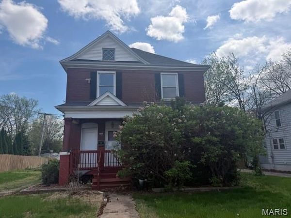 124 Carlyle Avenue , Belleville, IL 62220