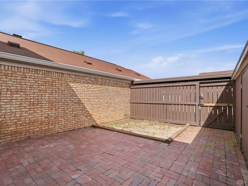 1114 Charleston Court, Fairborn, OH 45324 Photo 27