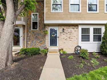 2042 Stratford Court, Loveland, OH 45140