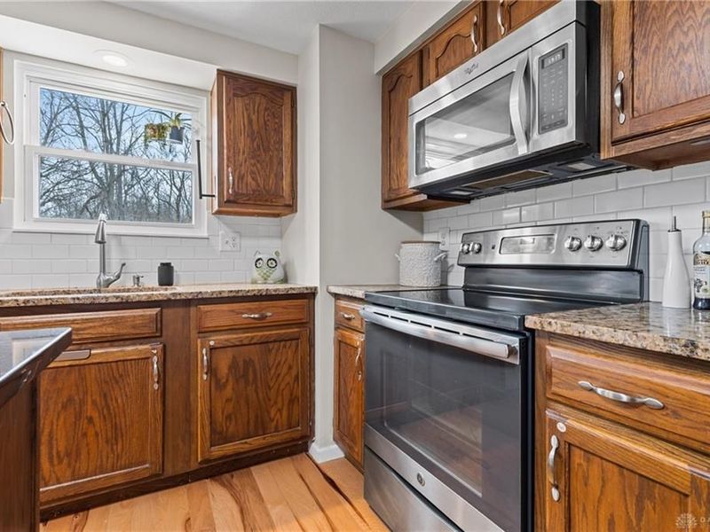 2042 Stratford Court, Loveland, OH 45140 Photo 15