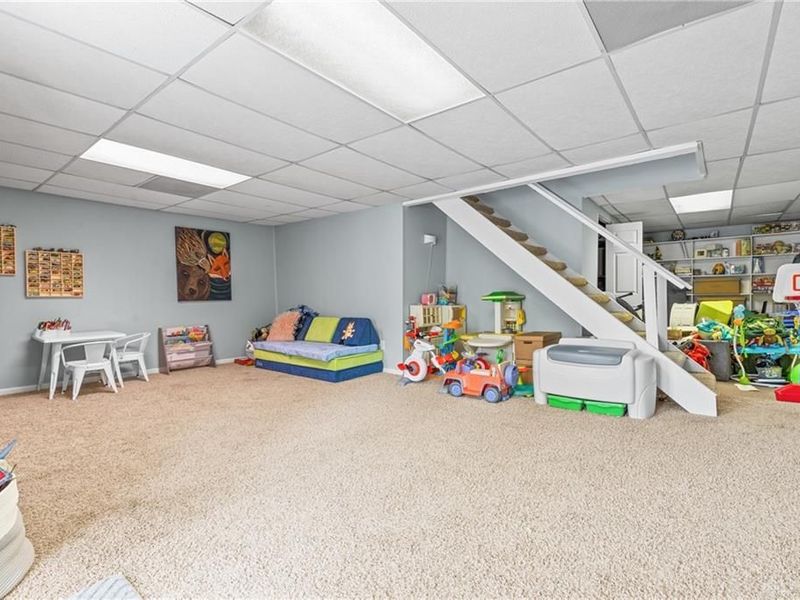 2042 Stratford Court, Loveland, OH 45140 Photo 32