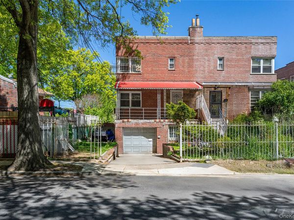 1711 Mansion Street , Bronx, NY 10460