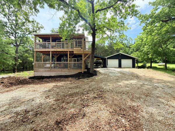 148 Crooked Tree Road, Galena, MO 65656