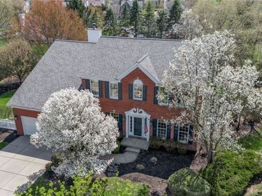 9357 Juniper Pl , Clarence Center, NY 14032