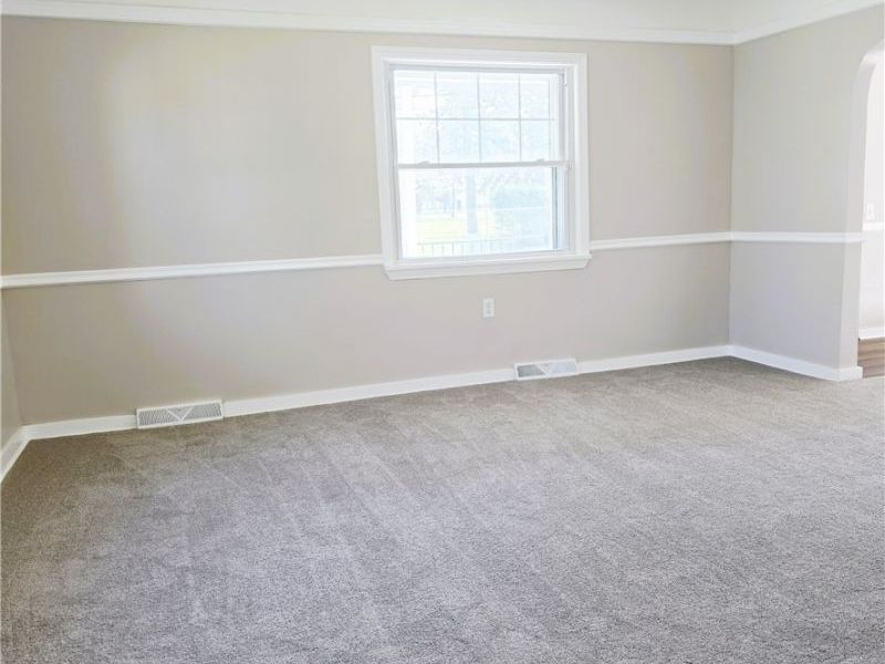 5240 W 147th Street , Brook Park, OH 44142 Photo 10