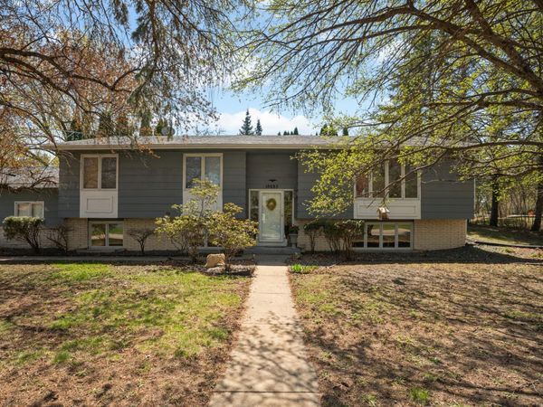 18885 Valley View Road, Eden Prairie, MN 55346