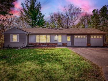 11939 James Road, Minnetonka, MN 55343
