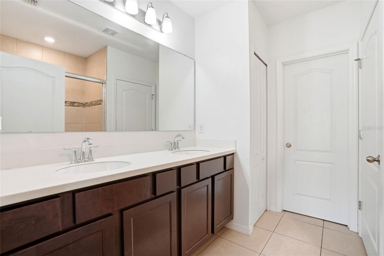 4521 Reisswood Loop, Palmetto, FL 34221 Photo