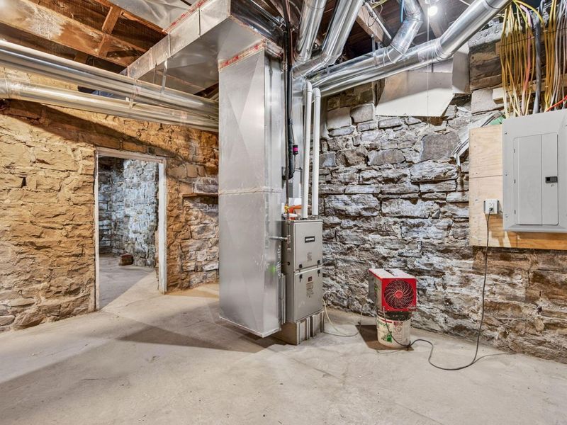 142 E 7th Street, Chillicothe, OH 45601 Photo 43