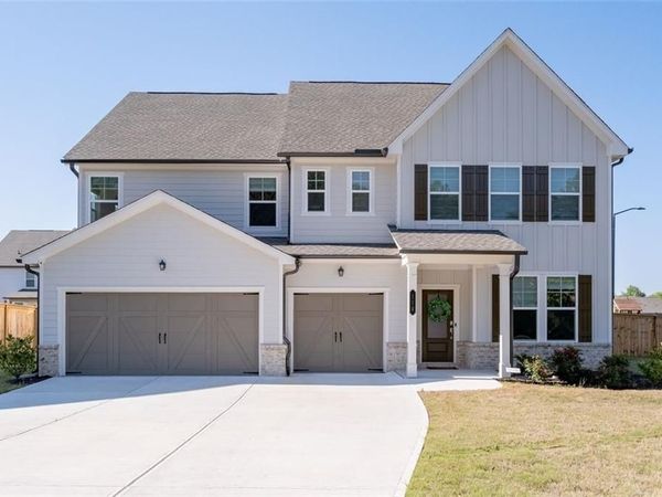 110 Meadow View Loop, Dallas, GA 30132