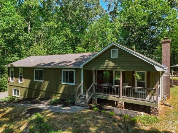 242 Lake Somerset Drive NW, Marietta, GA 30064