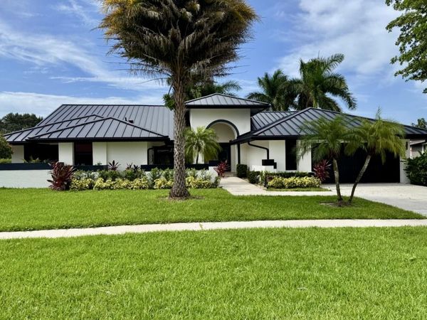 2281 Seaford Drive, Wellington, FL 33414