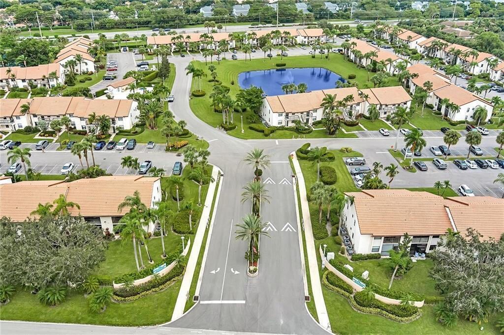 22017 Palms Way, Unit 205, Boca Raton, FL 33433 Photo