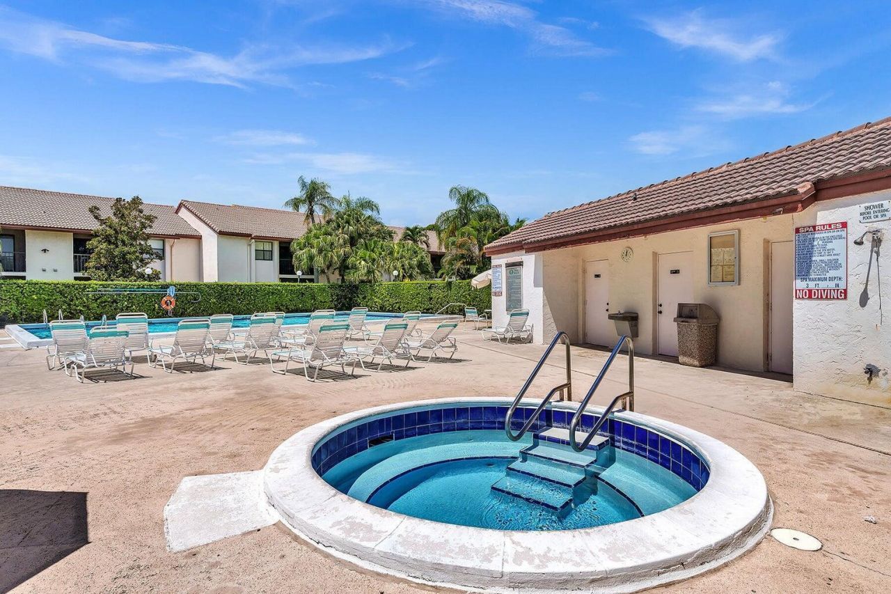 22017 Palms Way, Unit 205, Boca Raton, FL 33433 Photo