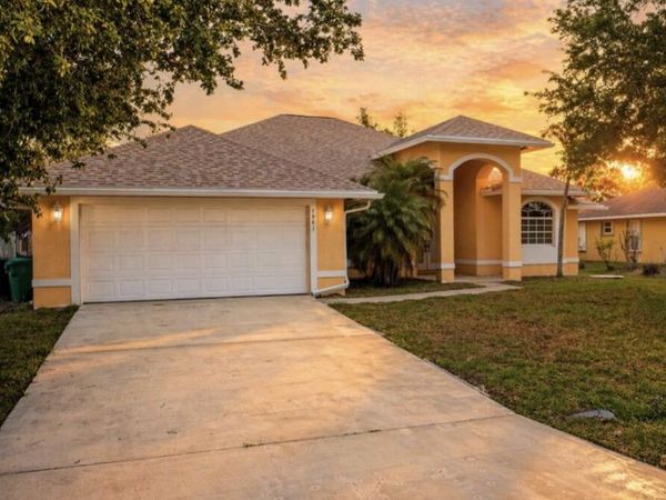 1961 SW Delmonico Avenue, Port St. Lucie, FL 34953