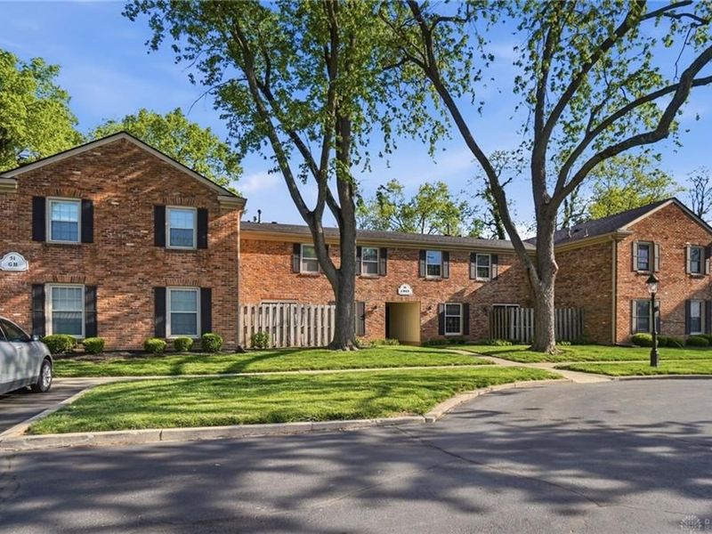 51 Winchester Place, Dayton, OH 45458 Photo 1