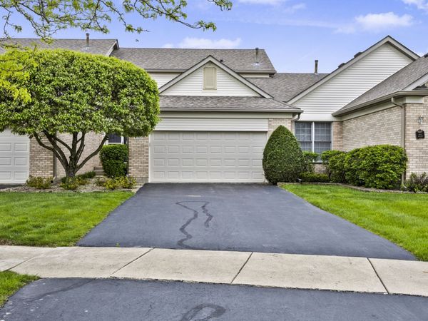 7815 Bristol Park Drive, Tinley Park, IL 60477