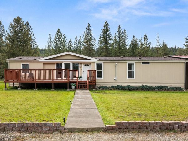 27711 W Long Lake Rd, Ford, WA 99013