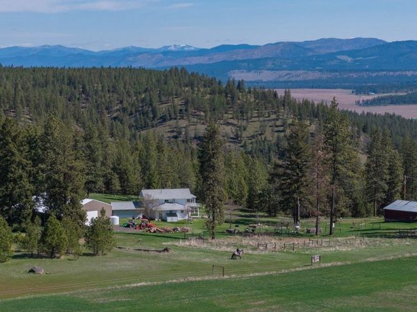 35405 Nye Rd N Rd, Davenport, WA 99122