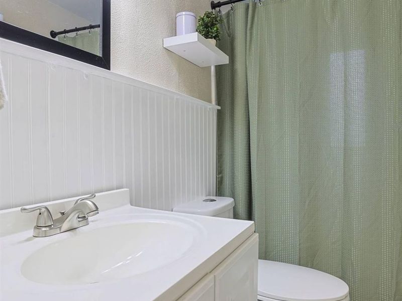 976 Woodbriar Lane, Cincinnati, OH 45238 Photo 21