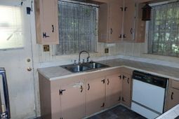 1108 Briarwood Drive photo 4