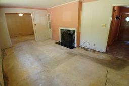 1108 Briarwood Drive photo 4
